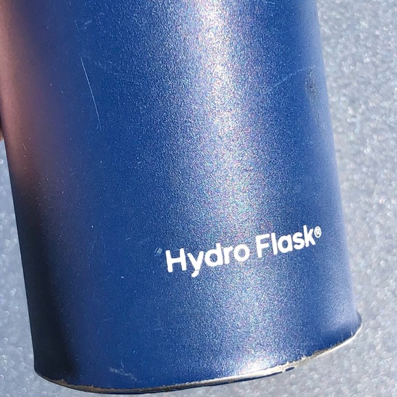 Hydro Flask Sport Top Used 21 oz Blue - Picture 9 of 14